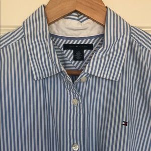 Short sleeve button down